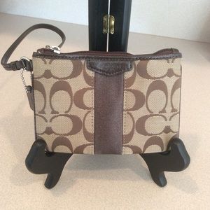 Coach signature corner zip wristlet